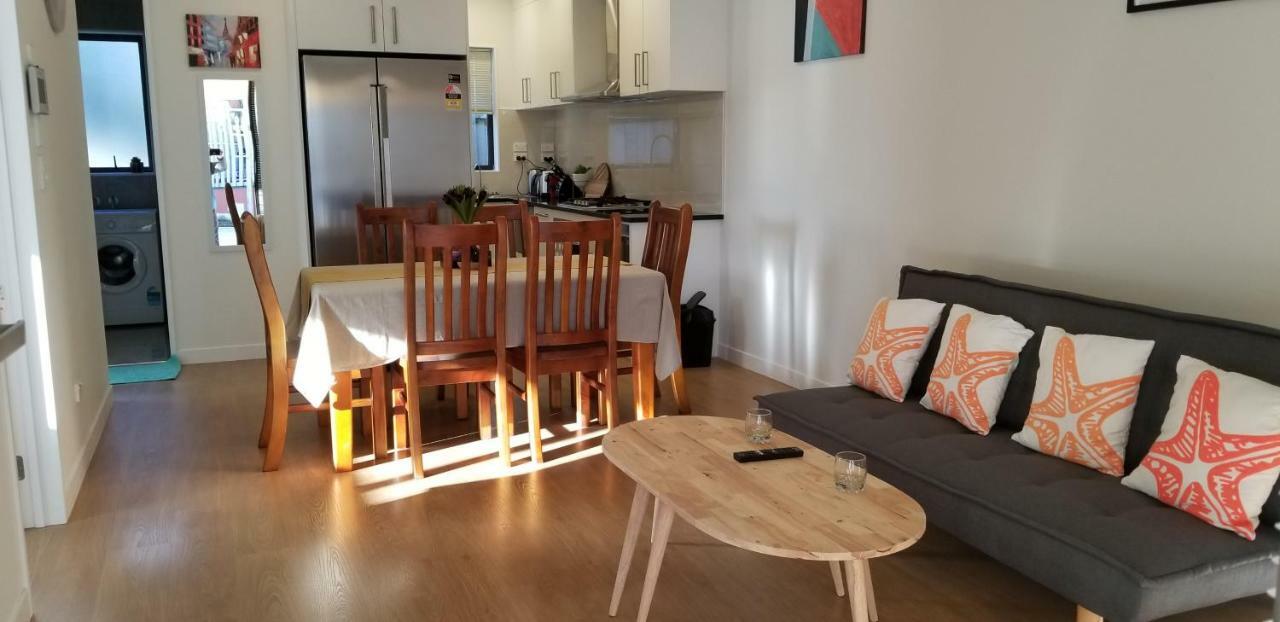 New Smart Home Nearby Plaza Auckland Exterior foto